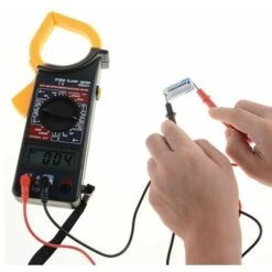 Tester Digitale Con Pinza Amperometrica Per Misurazioni