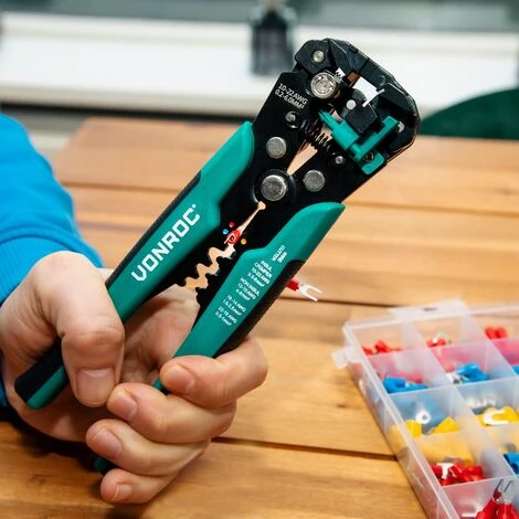 VONROC Pinza Spelafili-Crimpatrice Automatica Professionale Con 270 Accessori 6 VONROC Pinza Spelafili-Crimpatrice Automatica Professionale Con 270 Accessori - immagine 4